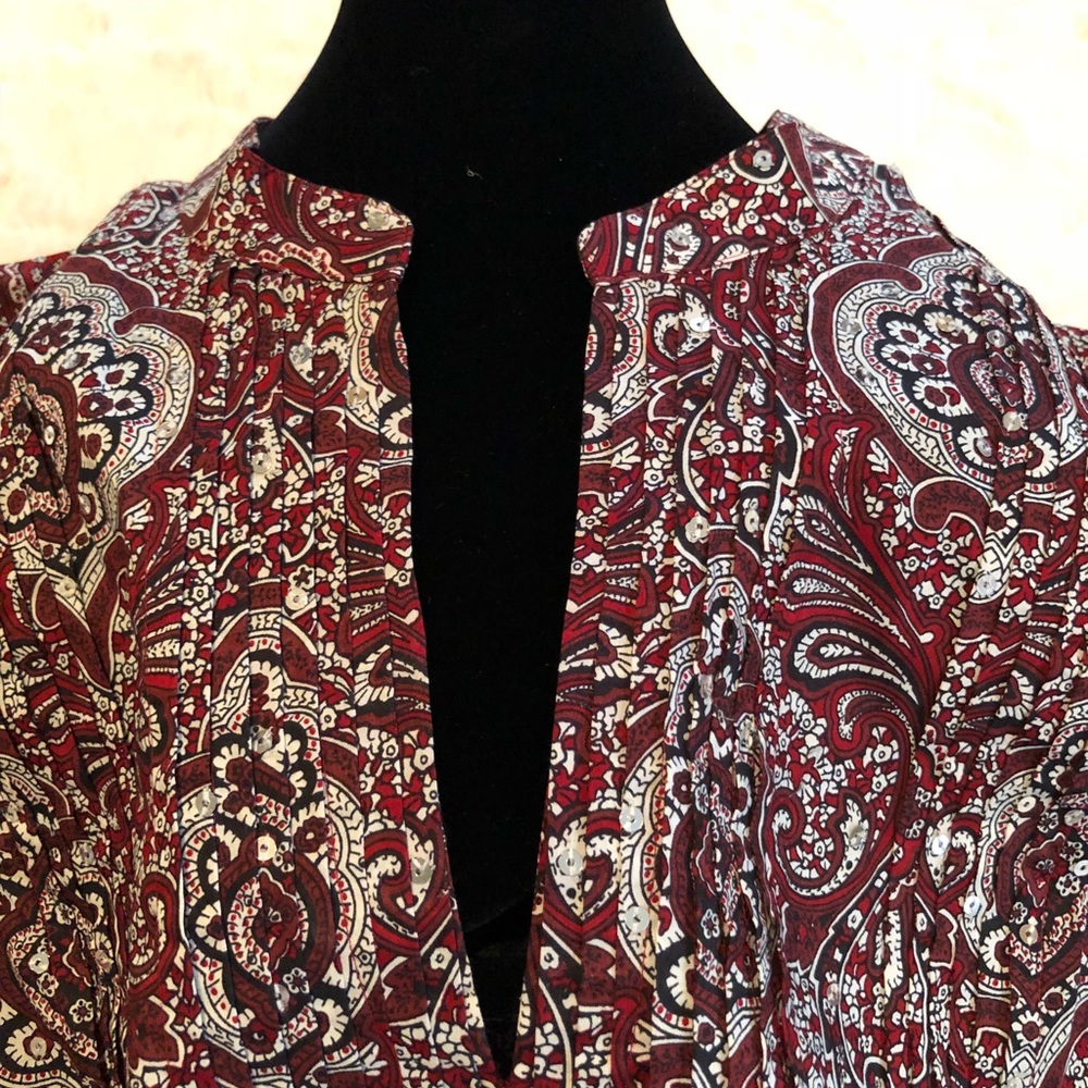 Talbots- Medium - Red/White Paisley Boho Top.